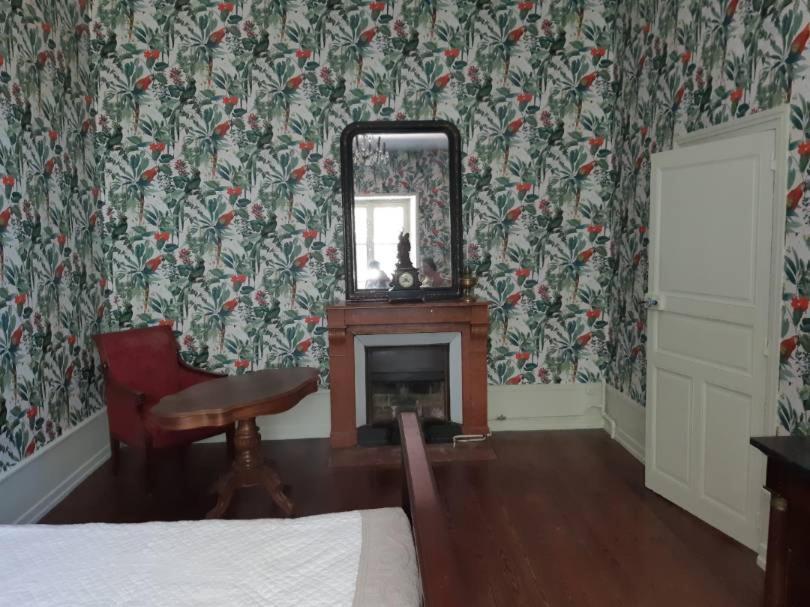 La Maison Des Peres 沙罗勒 外观 照片